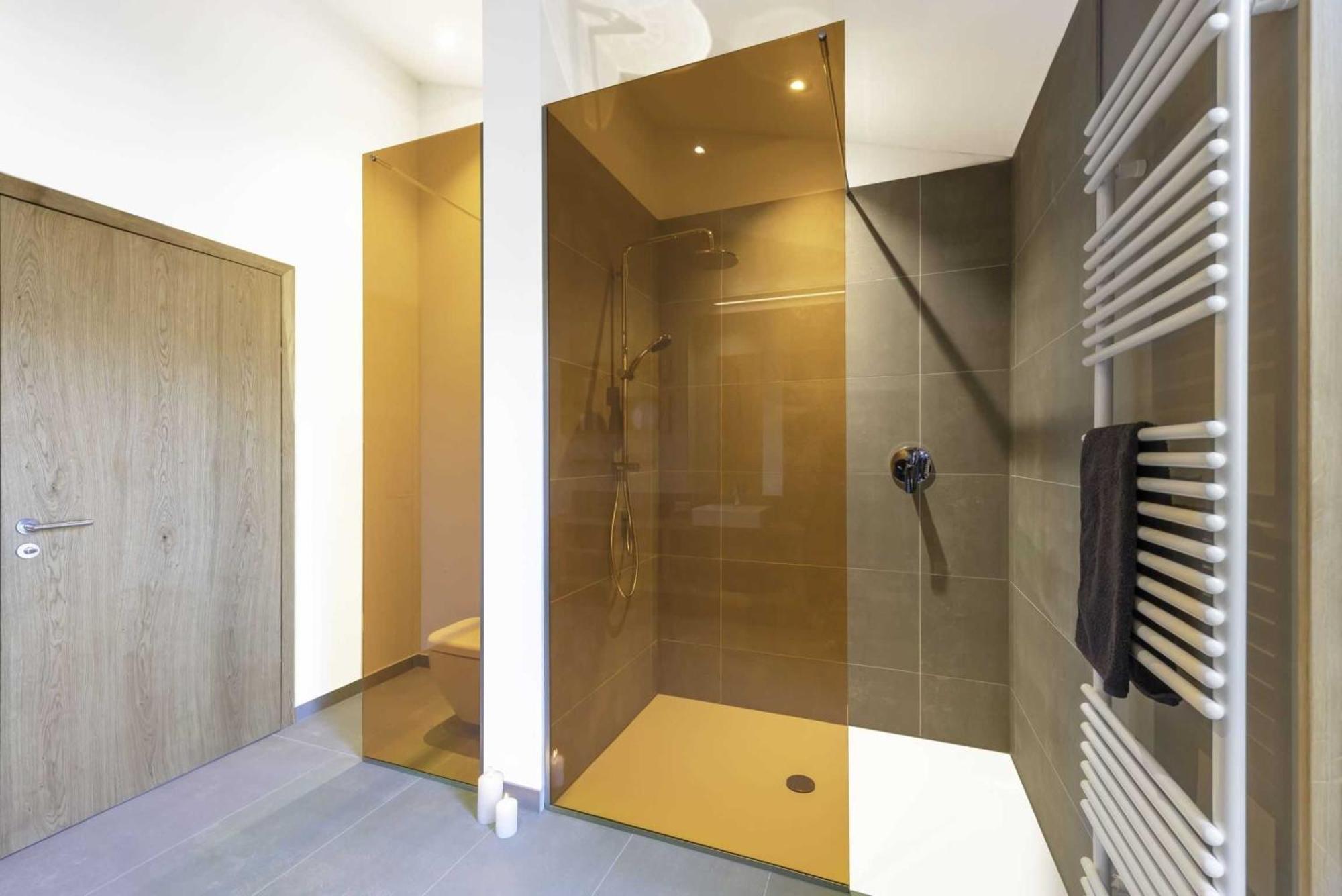 Gud Jard Lodge Nr 09 - Design-Ferienhaus Mit Exklusiver Ausstattung เพลล์วอร์ม ภายนอก รูปภาพ